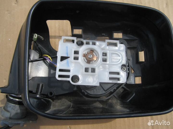 Моторчик зеркала правый Nissan X-Trail T31 дорест