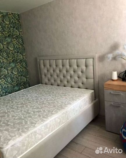 Двухместная мягкая кровать