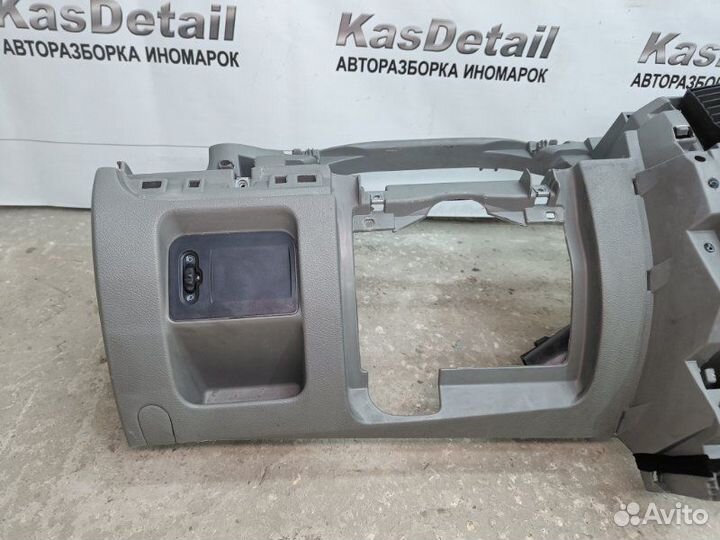 Торпедо Renault Clio хэтчбек (комби) K4JB 711 2002