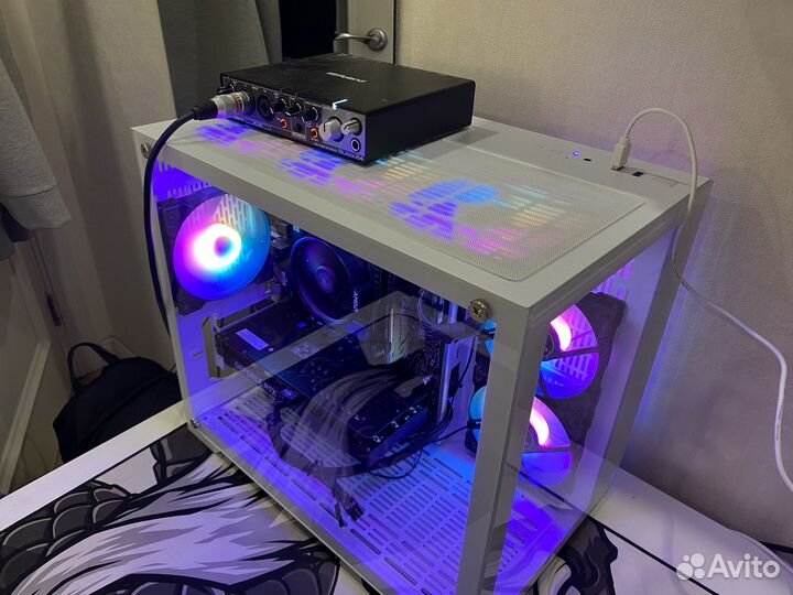 Корпус для пк аквариум белый