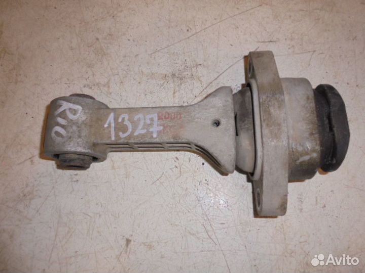 Опора двигателя задняя Kia Rio