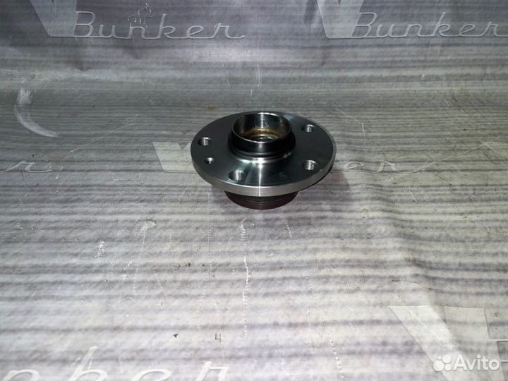 Подшипник ступицы колеса задний Vag