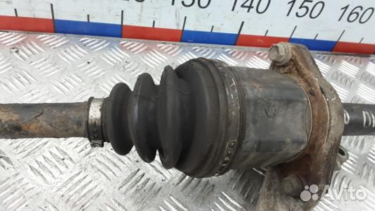 Привод передний правый nissan qashqai J10 +2 (5UK1