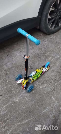 Самокат детский трехколесный