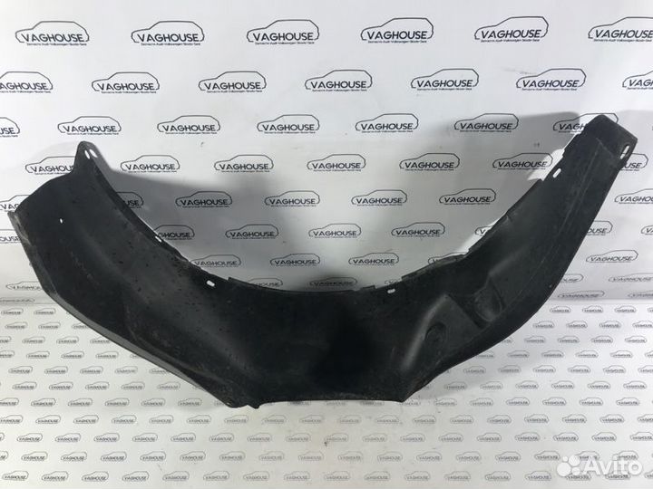 Подкрылок передний левый Volkswagen Passat B3 1.6