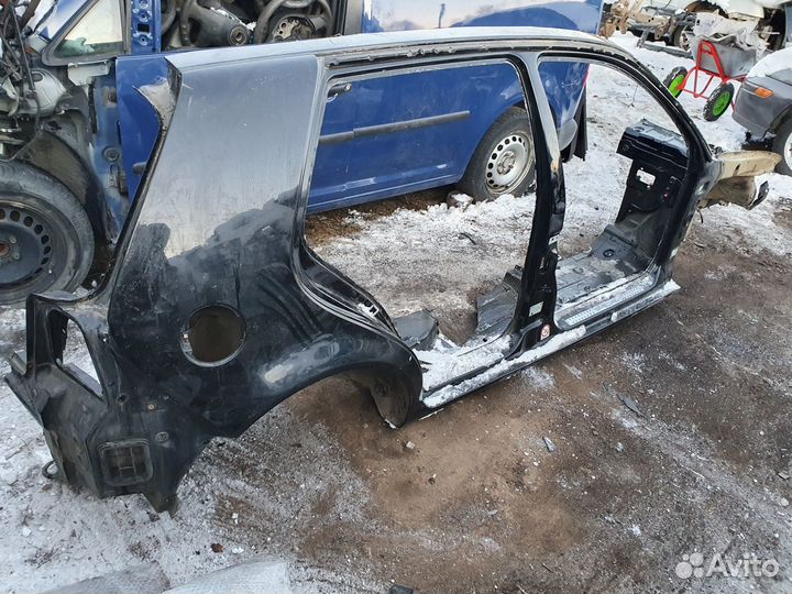 Правая боковина Vw Golf 4 крыло порог лонжерон бок