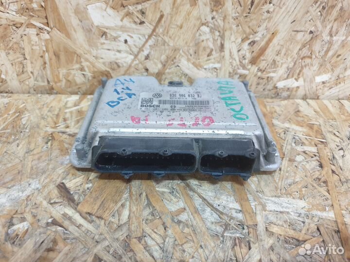 Блок управления двигателем Skoda Octavia A4