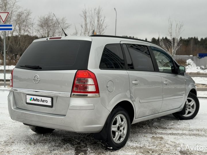 Opel Zafira 1.8 МТ, 2012, 165 740 км
