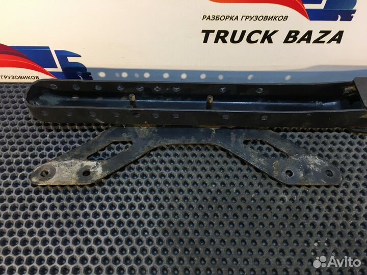 81252455200 Кронштейн крыла заднего левого