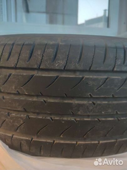 Toyo NanoEnergy 3 215/60 R16