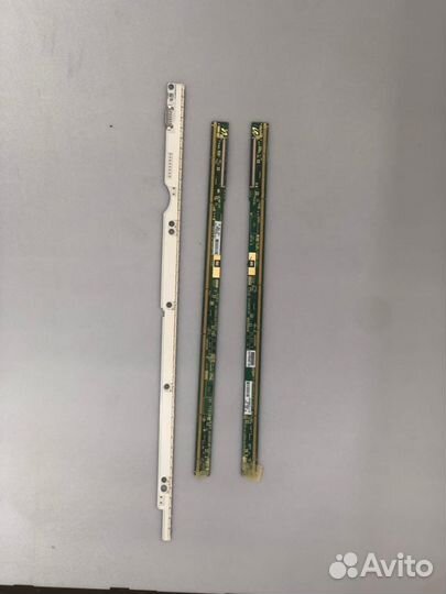 Телевизор Samsung UE32ES6307U в разбор