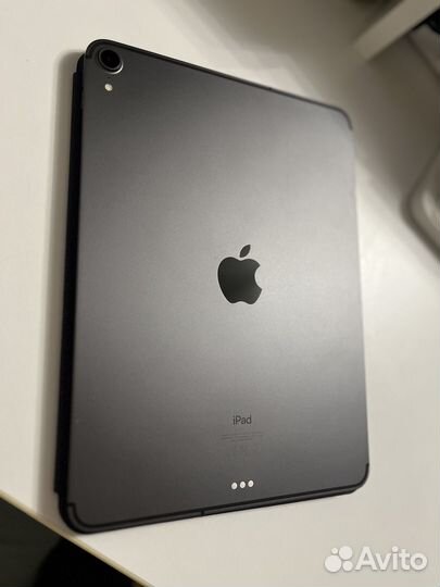 iPad Pro 11 2018 + Smart Folio