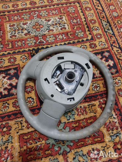 Руль Nissan