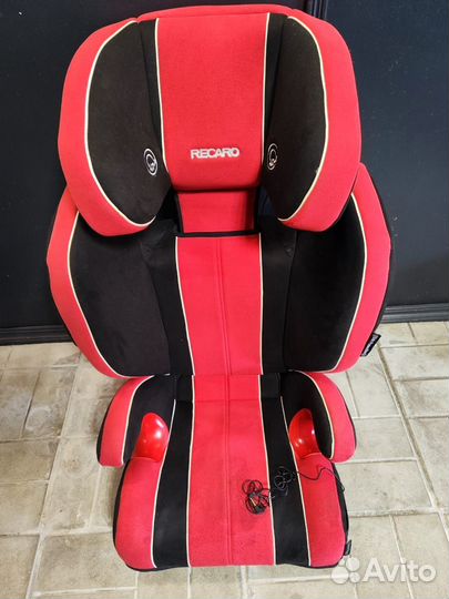 Детское автокресло 15 до 36 кг Recaro Monza Nova