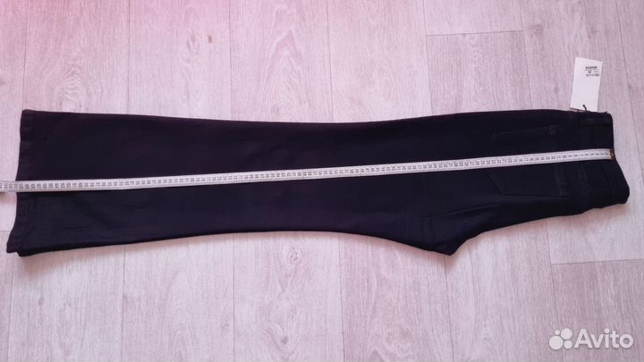 Джинсы клеш