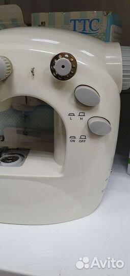 Мини швейная машинка fhsm-203