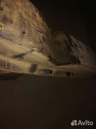 Задний бампер Passat b3