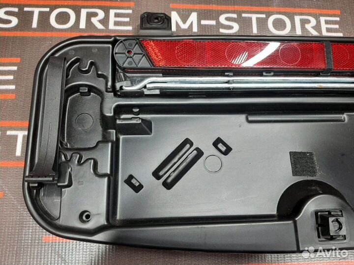 Ящик для инструментов Bmw 5-Series E60 N52B25A