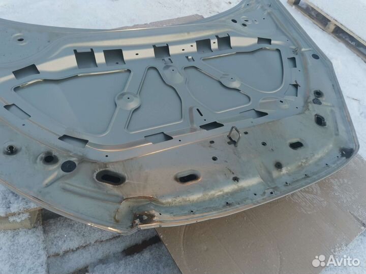 Капот LADA vesta