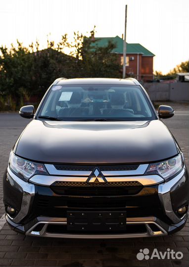 Mitsubishi Outlander 2.0 CVT, 2022, 56 км