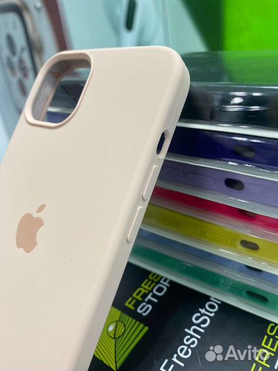 Чехлы на iPhone 13(8 цветов)