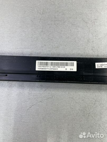 Рамка матрицы Asus X550C