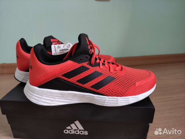 Кроссовки adidas оригинал новые 39 размер