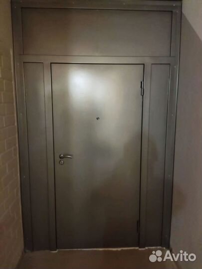 Тамбурные двери / перегородки