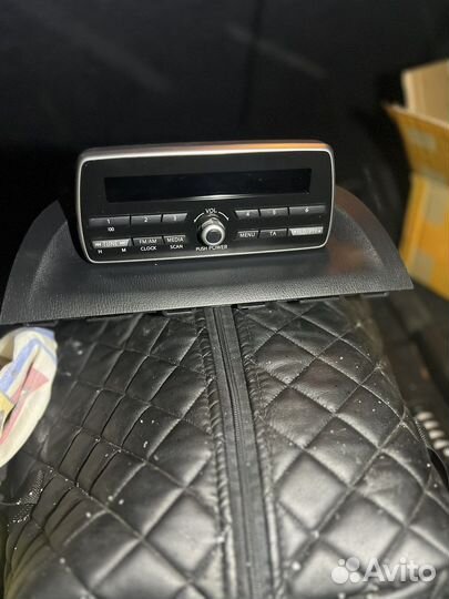 Магнитола и корман для мелочи mazda 3 bm