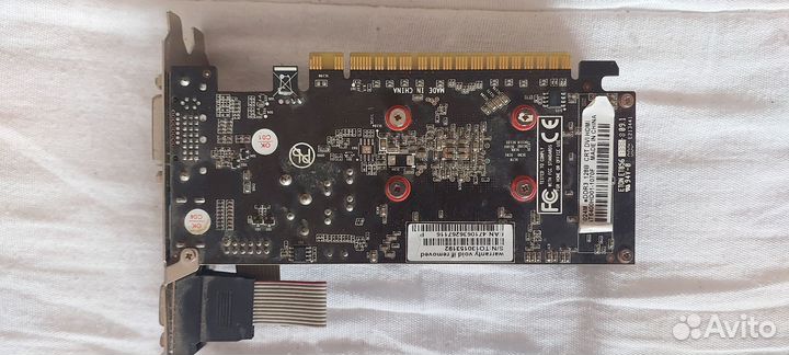 Видеокарта GT640 1гиг памяти ддр3