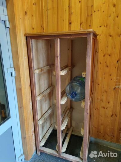 Стеллаж для воды