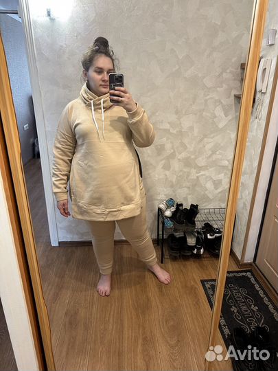 Спортивный костюм новый