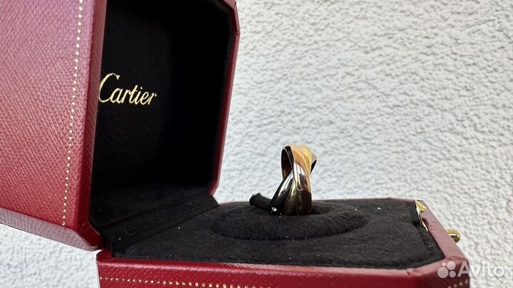 Кольцо Cartier тринити