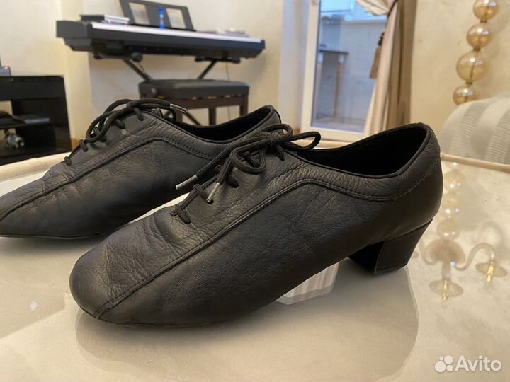 Ботинки для бальных танцев