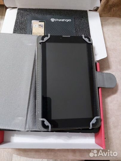 Планшет Prestigio MultiPad Wize 3038 3G+чехол