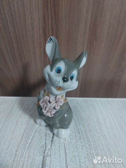 Фарфоровый зайчик