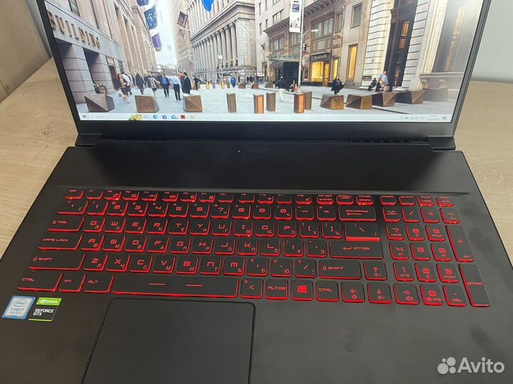 Игровой ноутбук MSI GF 75 Thin