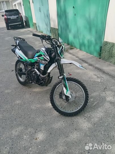 Эндуро мотоцыкл