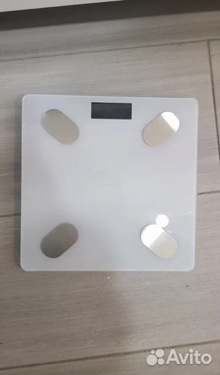 Весы напольные электронные