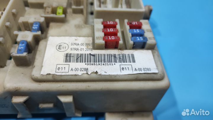 Блок предохранителей салонный для Ford Focus 2