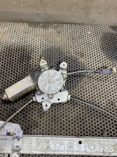 Стеклоподъёмник задний левый Maxima A32 Максима