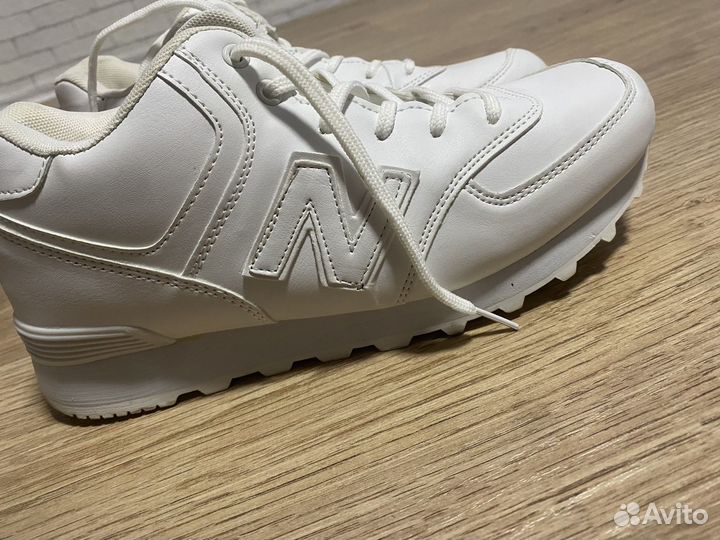 Кроссовки зимние женские New Balance