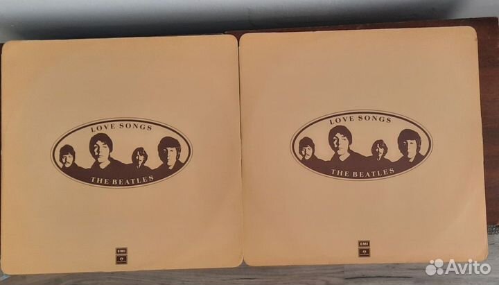 Виниловые пластинки Pink Floyd и The Beatles