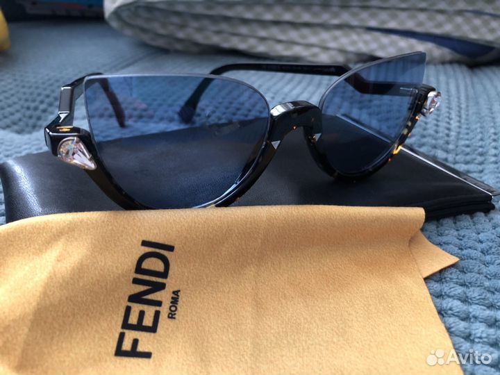 Очки fendi
