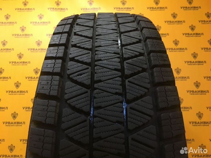 Bridgestone Blizzak DM-V3 225/70 R16 103S