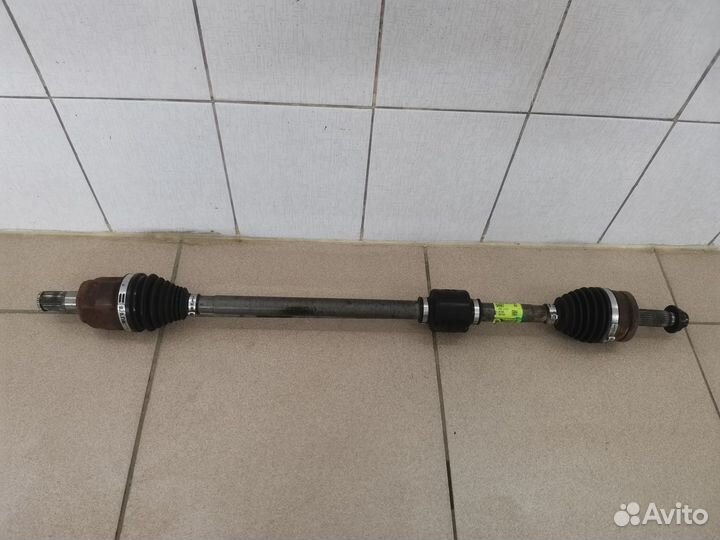 Приводной вал правый в сборе Solaris 2 49501-H5300