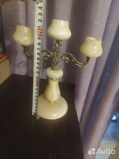 Подсвечник из оникса