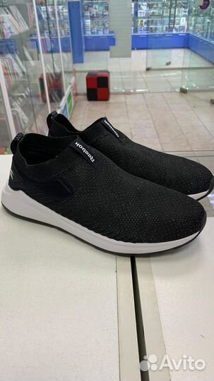 Кроссовки Reebok размер 39