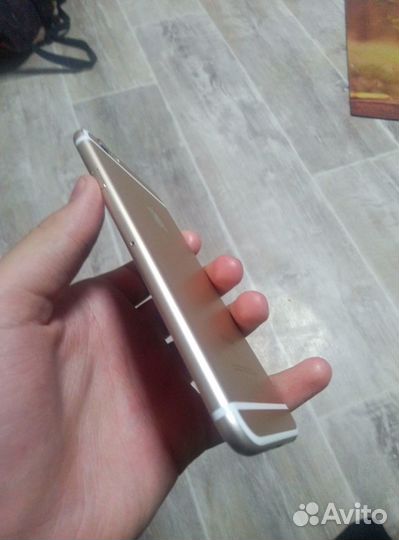 iPhone 6S, 32 ГБ