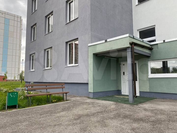 3-к. квартира, 81,3 м², 1/9 эт.